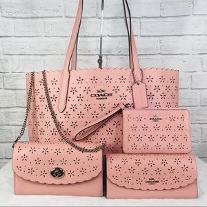 Coach Avenue Tote